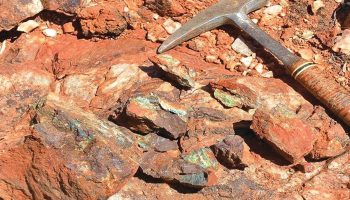 Bezprecedensowe odkrycie o wartości 5,6 biliona euro: odkryto największe złoże żelaza w historii