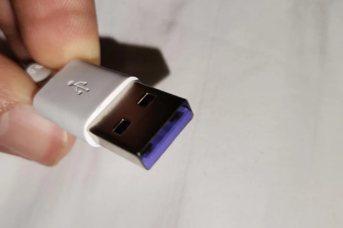 Prošlo je vrijeme kada je boja USB-a bila važna: Čak i ljubičasti, zeleni i crveni portovi danas znače nešto sasvim drugo detail 1