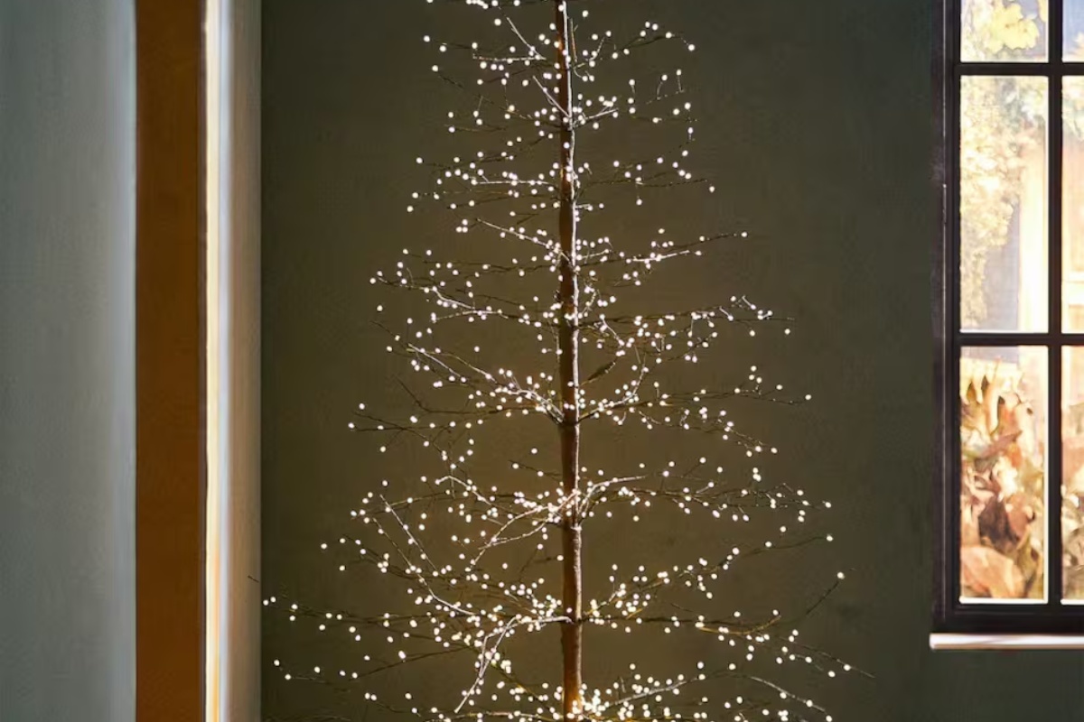 Zbogom tradicionalnom boru: Inovativne ideje za minimalistički Božić 2025. koje donose mir i stil detail 1