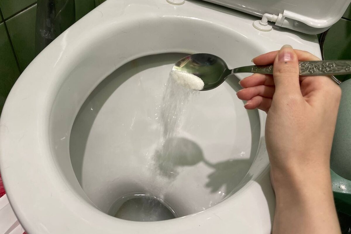 Stavljanje soli i sode bikarbone u toalet: zašto to raditi i čemu služi detail 1