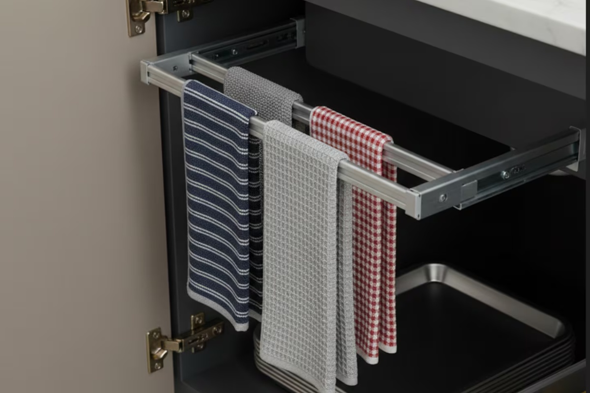 Zbogom kuhinjskim krpama obješene na vratima pećnice: Novi praktični trend za njihovo odlaganje u 2026. detail 1