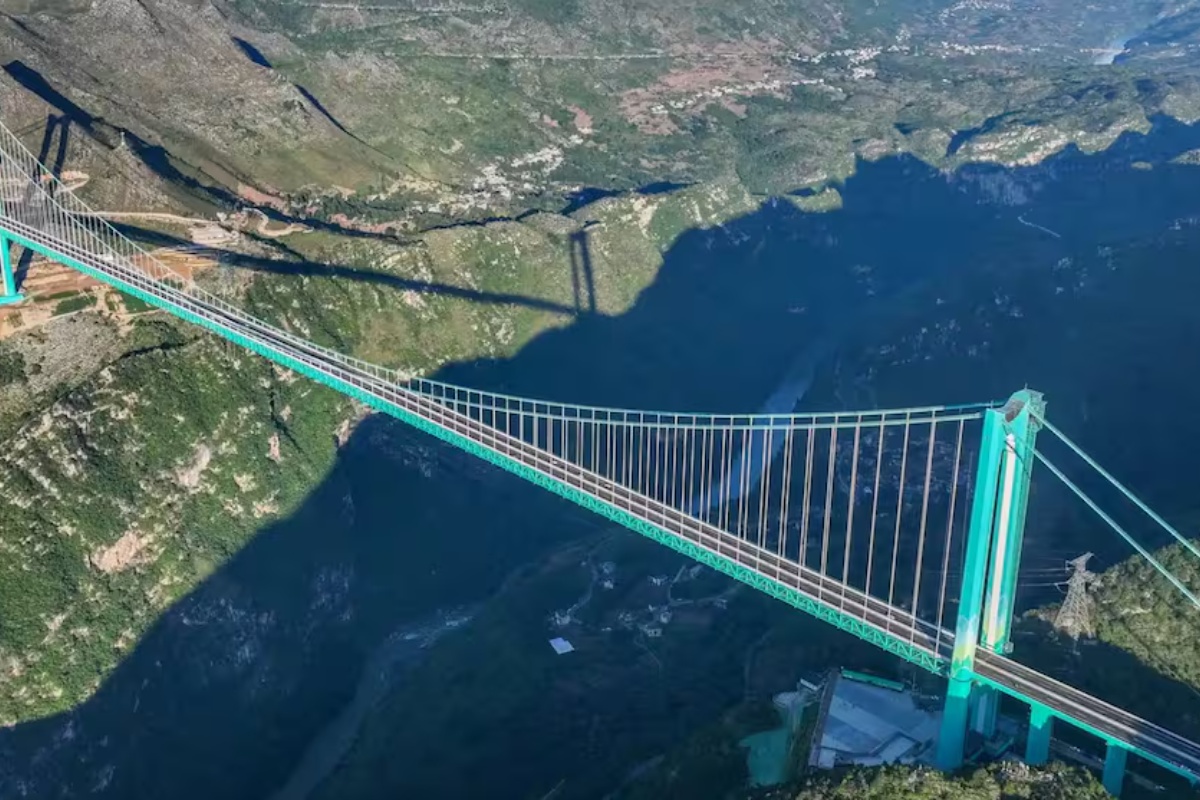 Inauguriran je najviši most na svijetu: visok je 625 metara i ponos je cijele zemlje detail 1