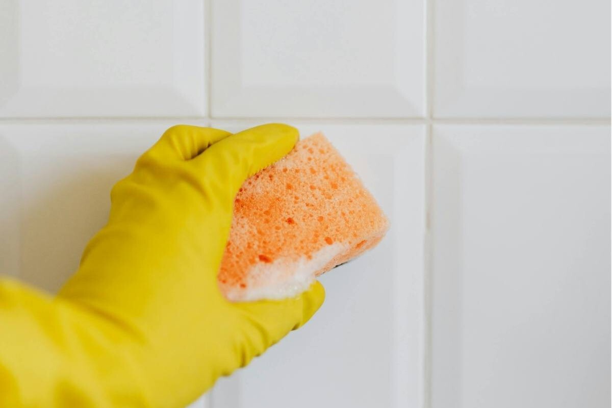 Izbjeljivanje posteljine ili čišćenje WC-a: ovo su iznenađujuće upotrebe deterdženta za pranje posuđa za čišćenje doma detail 1