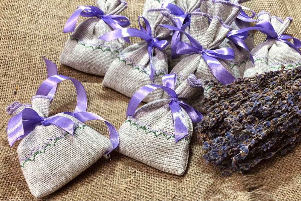 Kako napraviti domaći parfem s mirisom morskog povjetarca kako bi vaš dom mirisao kao hotel s pet zvjezdica detail 1