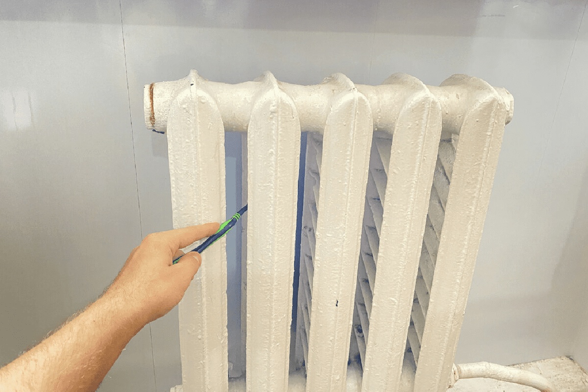 Stavljam 1 traku ispod radijatora – i toplina ne odlazi u zid: u kući +3 stupnja temperature za 40 minuta detail 1