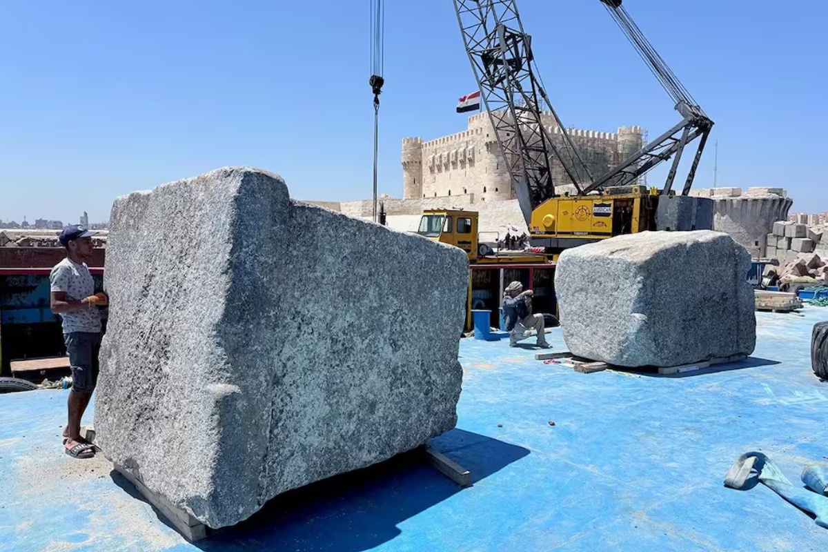 Otkriće stoljeća: pronađeni potopljeni ostaci jednog od sedam svjetskih čuda nakon što je više od 1600 godina bilo izgubljeno detail 1