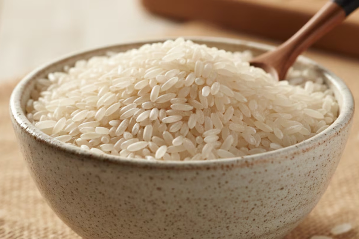 Gdje staviti čašu s bijelom rižom za privlačenje novca ove 2026. godine, prema Feng Shuiju detail 1