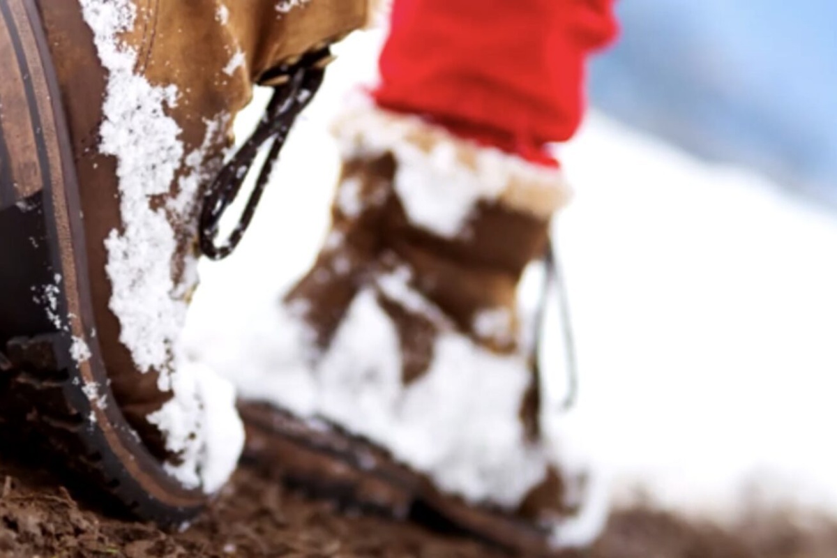 Evo čime omotati noge kako bi zadržale toplinu čak i u tankoj obući detail 1