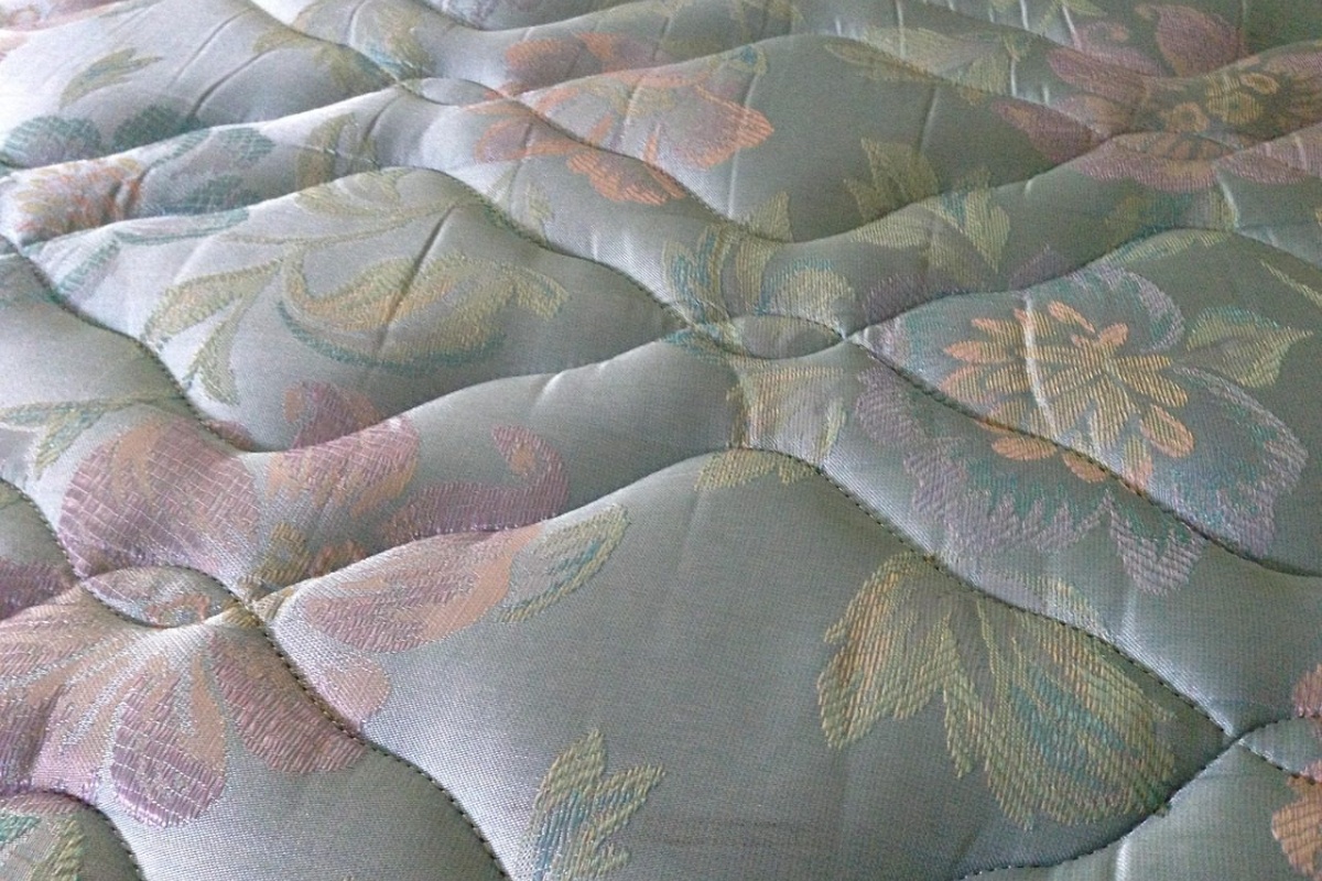 Stavljam sodu bikarbonu na madrac jednom mjesečno – i mirno spavam cijelu zimu: oduševljena sam učinkom popularnog trika detail 1