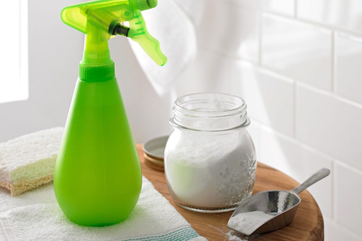 Prskanje listova limunovog drveta vodom s dodatkom sode bikarbone: zašto djeluje i čemu služi detail 1