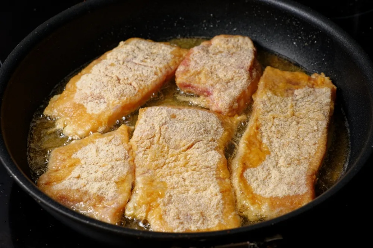 U ovome panirajte ribu i bit će savršeno zlatna: Nisu krušne mrvice ni pšenično brašno detail 1