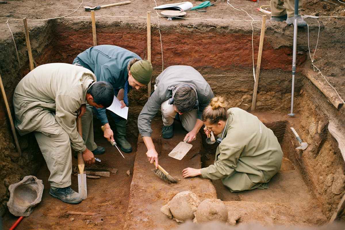 Arheolozi su izvukli na vidjelo posude stare 1.800 godina s tisućama skrivenih rimskih blaga detail 1