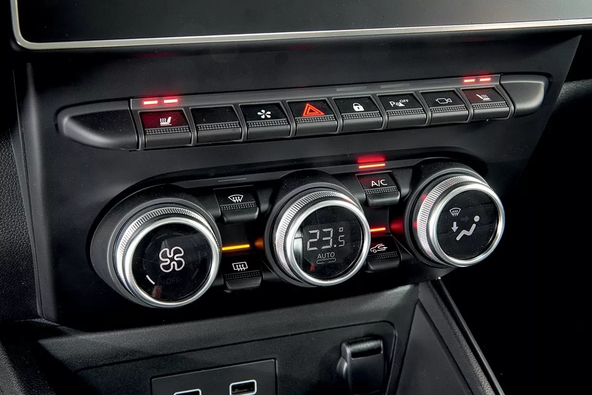 Jedna loša navika zimi može učiniti vaš automobil neupotrebljivim. Provjerite ovo prije nego što bude prekasno detail 2