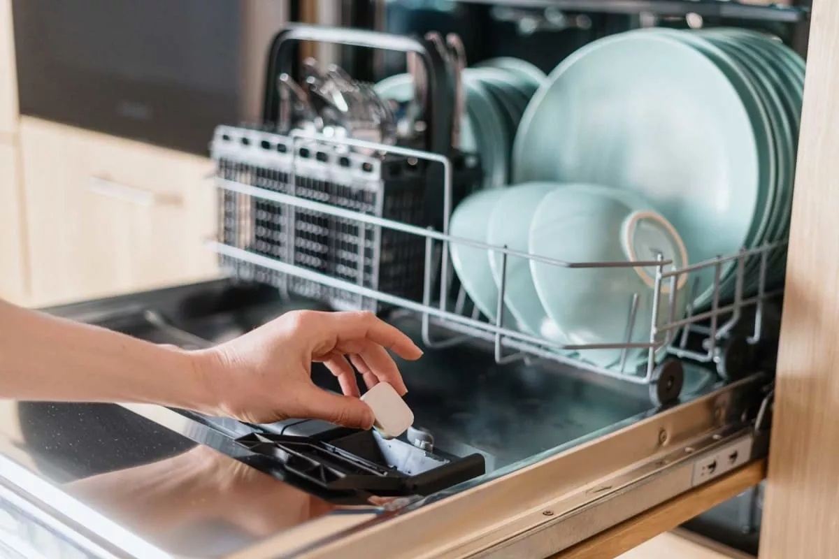 Svi radimo ovu grešku s našom perilicom posuđa, ali zapravo bismo je trebali koristiti ovako detail 2