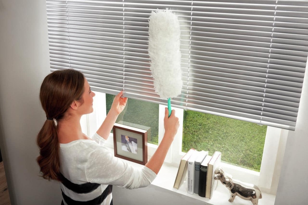 Jesu li vaše rolete prekrivene prašinom i masnoćom? Očistite ih brzo i bez kemikalija – pomoći će običan kuhinjski sastojak. detail 2