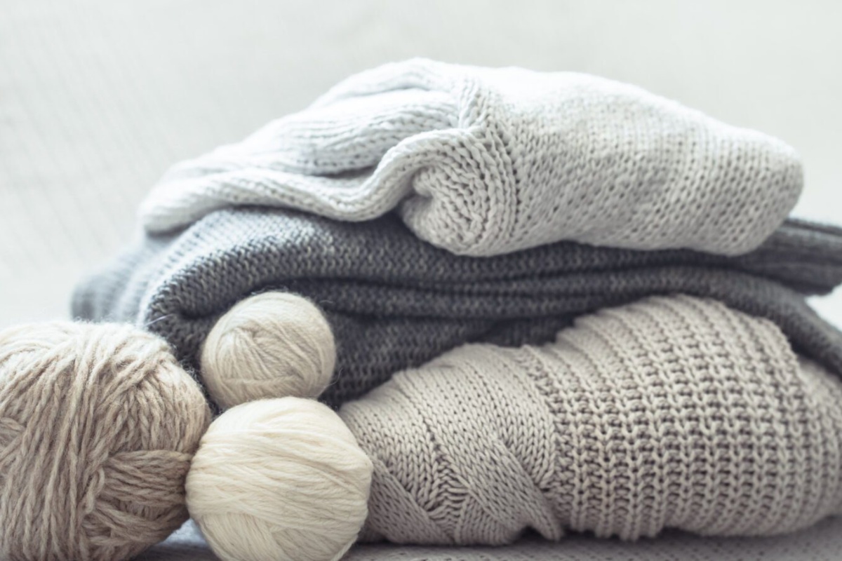 Prljave pletene šalove čistim na 1 način – samo tako se ne pretvaraju u krpu: bez perilice rublja detail 2