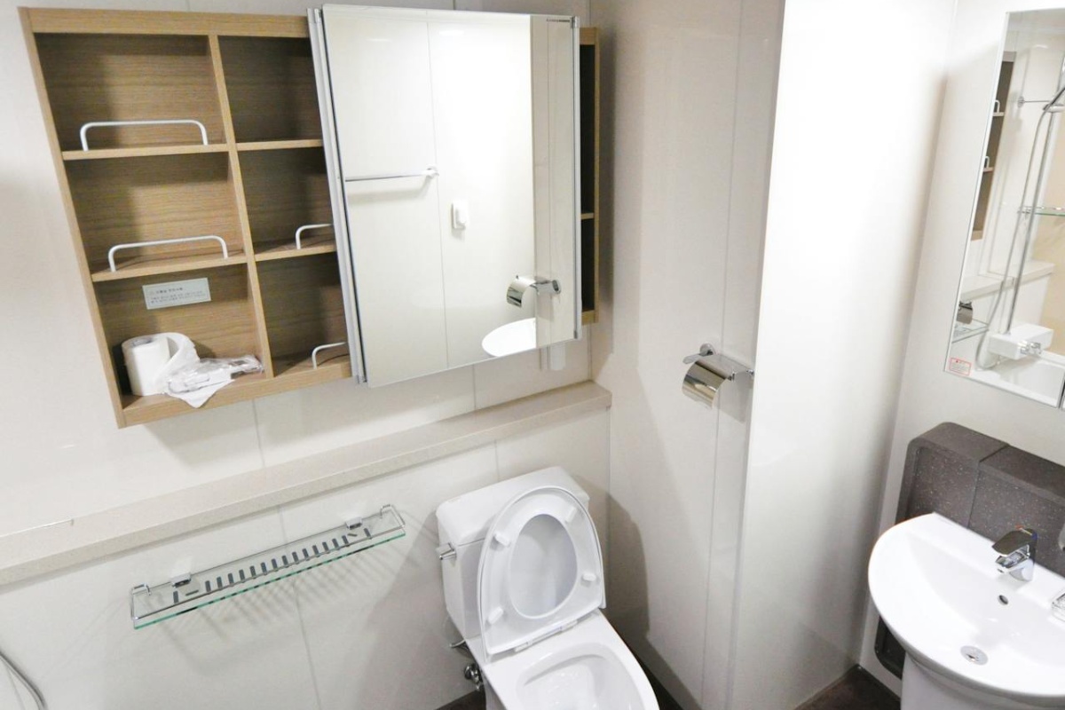 U kupaonicu stavljam 1 zdjelicu sa smjesom – i gljivice na pločicama se ne vraćaju mjesecima: bez kemije iz trgovine detail 2