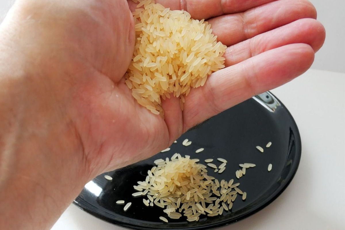 Ubacivanje zrna riže u bocu s deterdžentom: zašto se to isplati učiniti i čemu to služi detail 2