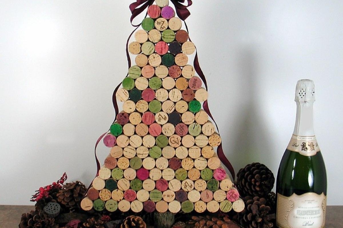 Ako imate rezervne čepove, imate blago: 3 moderne ideje za božićne ukrase detail 2