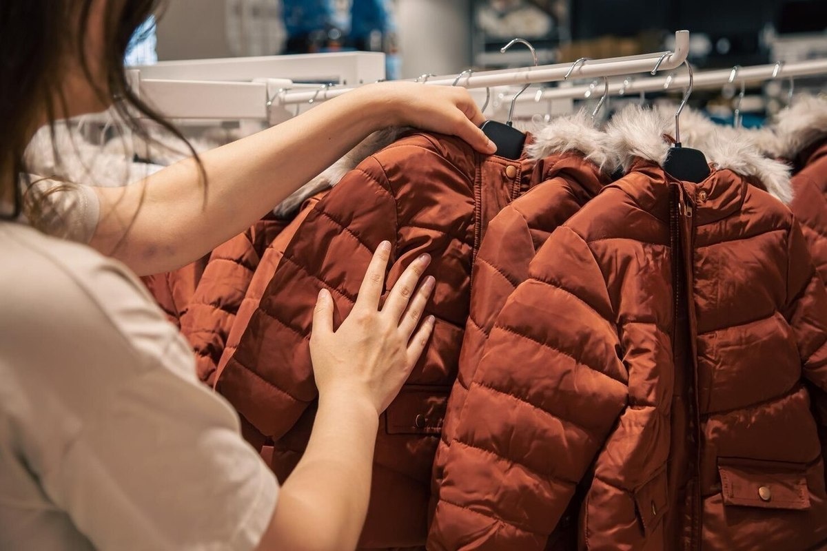 U kemijskoj čistionici su mi rekli koliko često treba prati pernate jakne: odgovor me iznenadio – evo koliko je optimalno detail 2