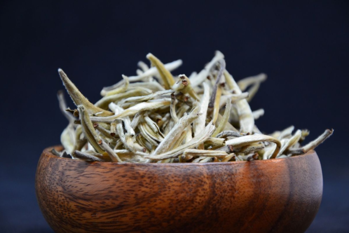 Bijeli čaj: prednosti, kontraindikacije, svojstva i način pripreme infuzije detail 2