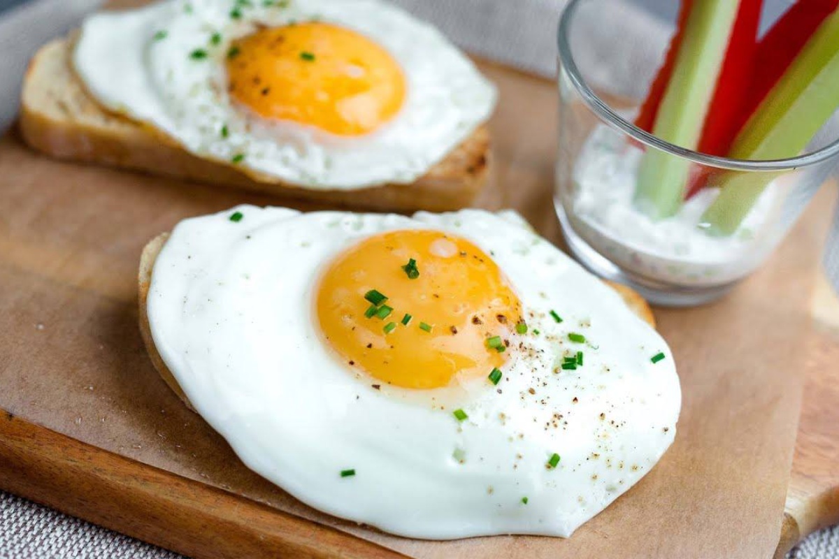 Pečenje jaja na ulju je prošlost: 3 načina kako pripremiti doručak bez suvišnih masnoća detail 2