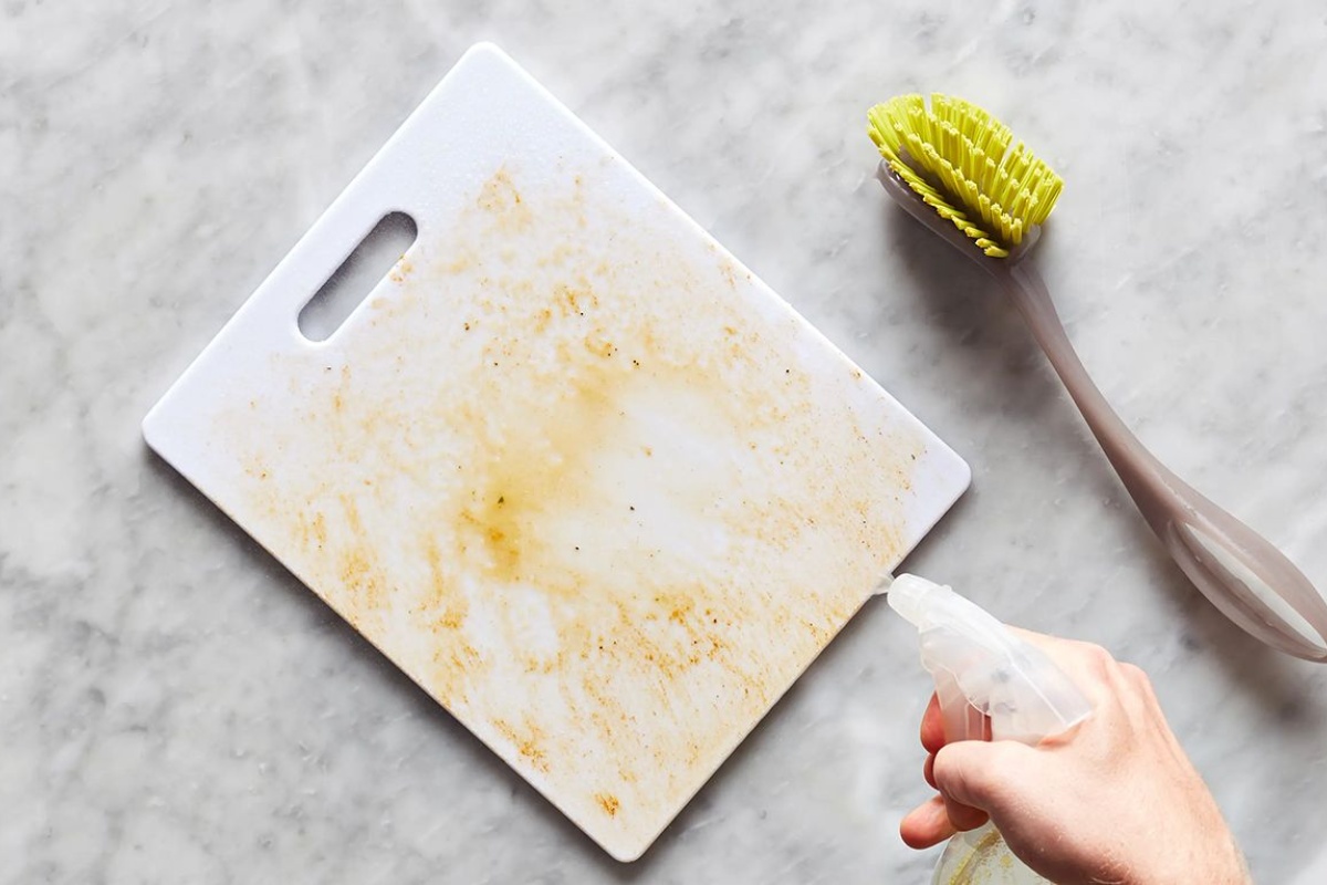 Besprijekorno čiste plastične daske: jednostavne metode za uklanjanje tvrdokornih mrlja detail 2