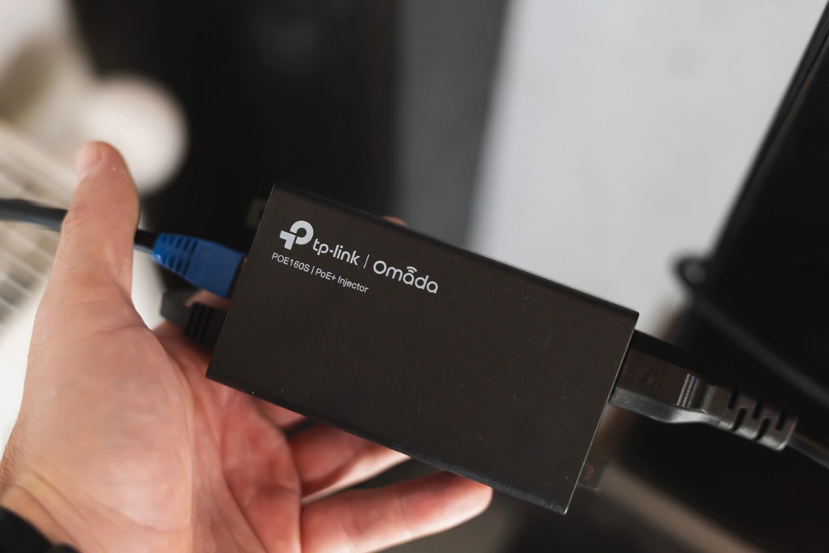 Tri slova i imaš upola manje kabela. Shvatio sam to nakon 20 godina detail 2