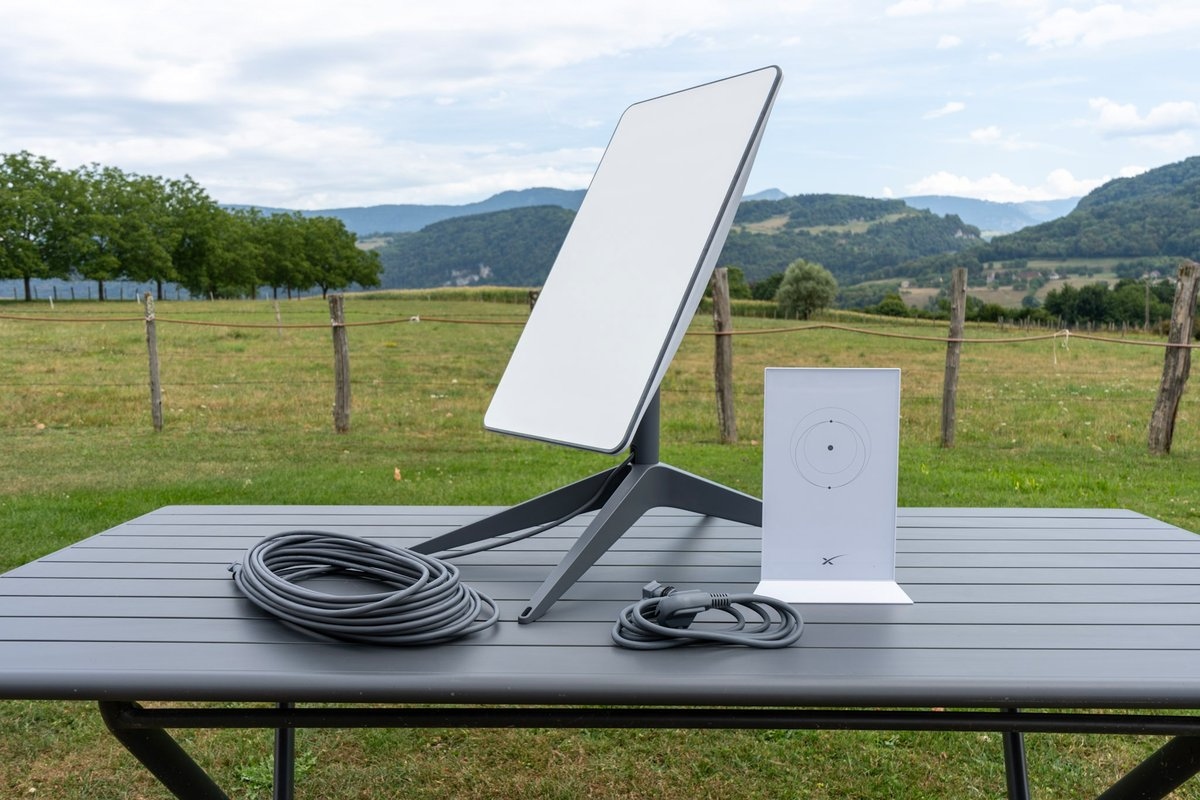 Otkrijte razlike između satelitskog interneta poput Starlinka i optičkog vlakna detail 2