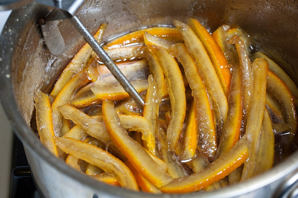 Kuhanje kora naranče i mandarine s cimetom: čemu služi i zašto se preporučuje detail 2