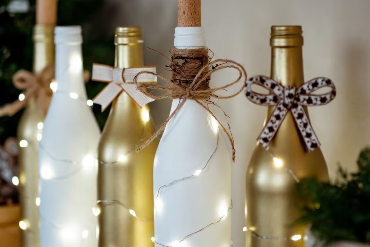 Ako imate spremljene boce, nemojte ih baciti: 3 ideje za ukrašavanje ovog Božića 2025. detail 3