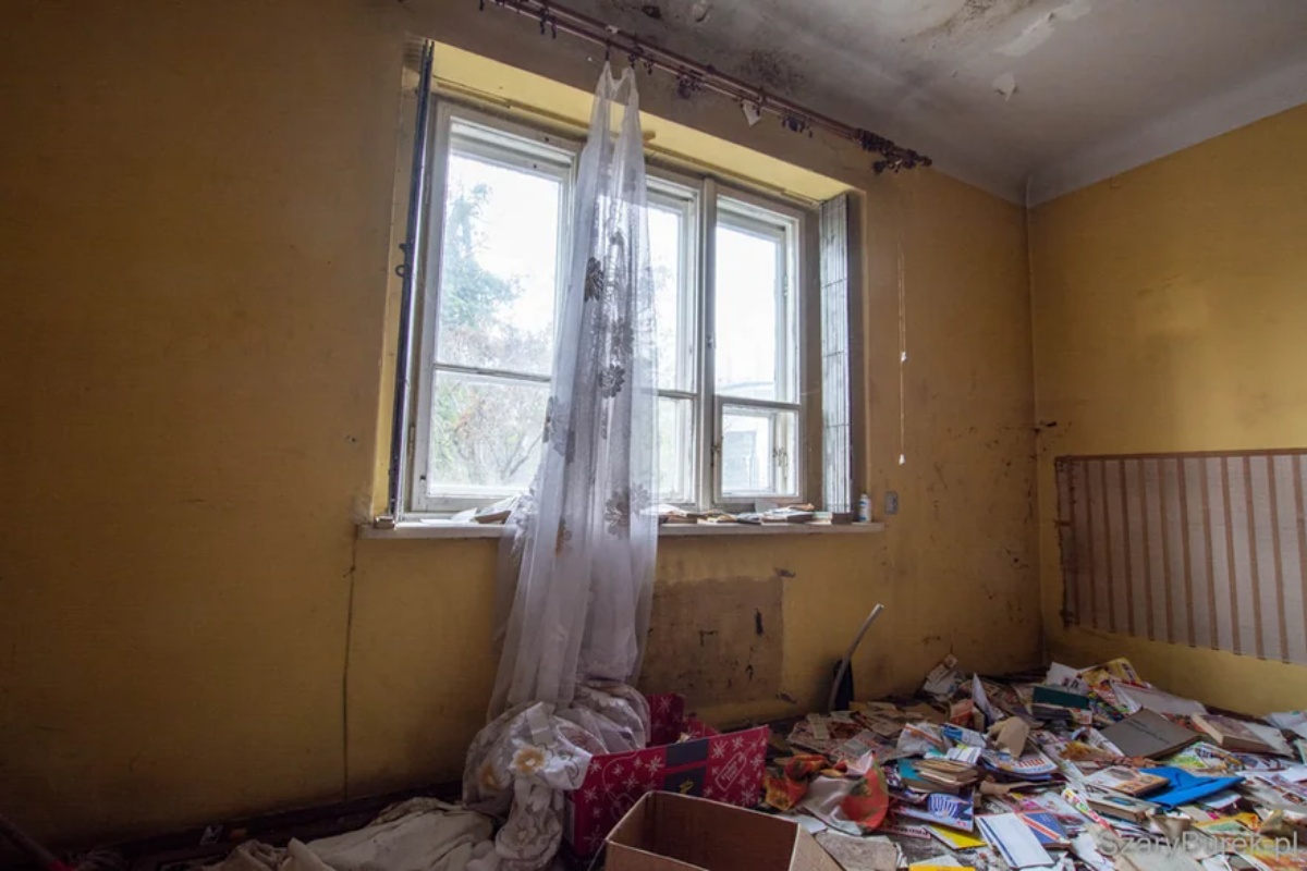 Ovakvo otkriće nisam očekivao u napuštenoj kući. To je pravi antikvitet detail 10