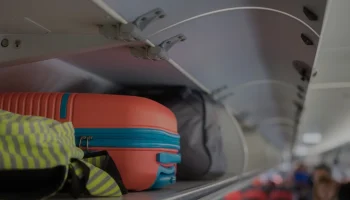 Czego nie można przewozić w bagażu podręcznym? Przedmioty surowo zabronione