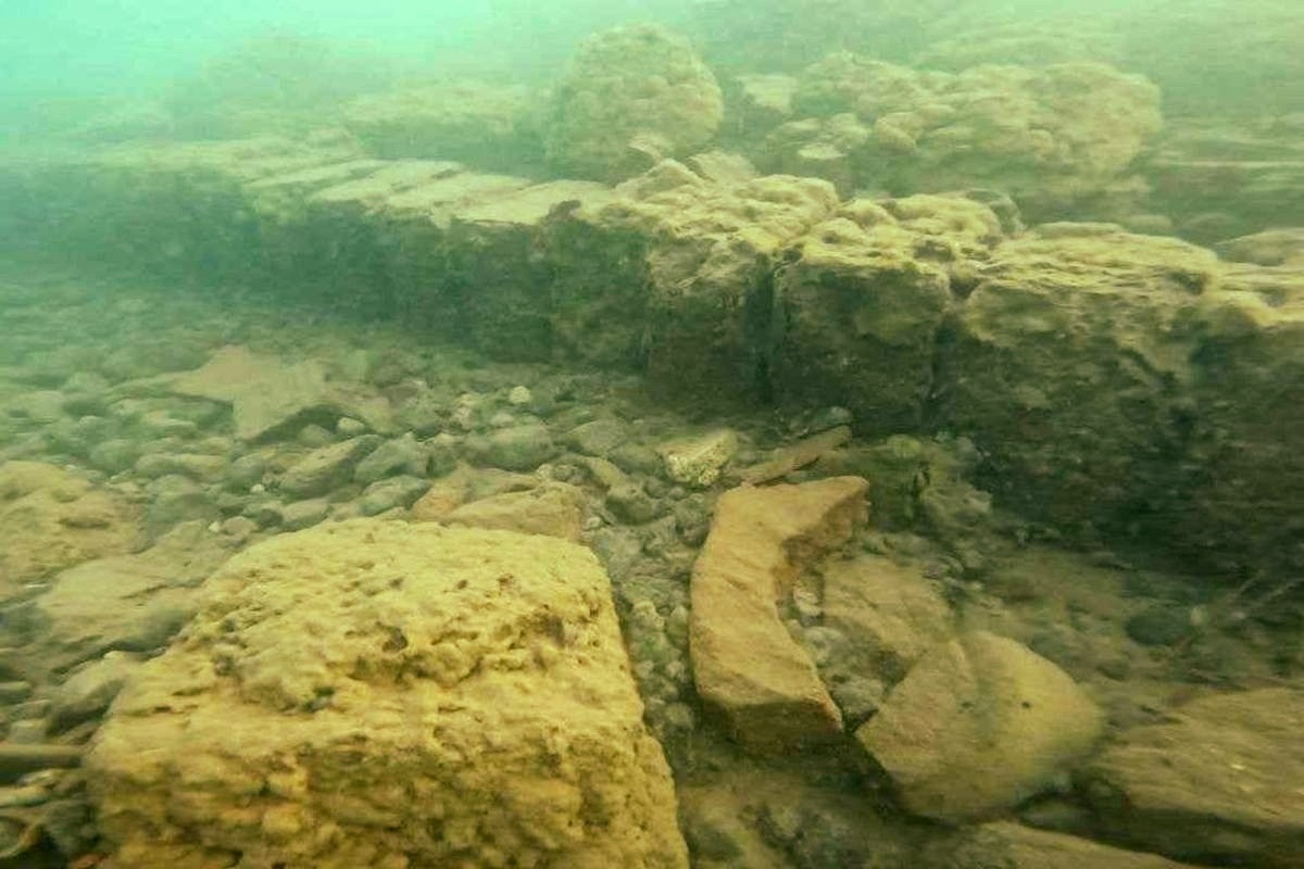 Arheološko otkriće stoljeća: pronađena metropola slična Atlantidi u dubinama jezera detail 1