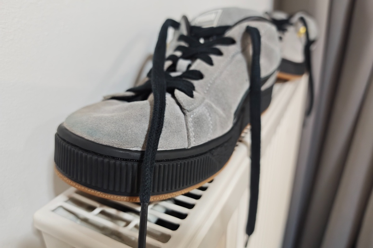 Nije ni 50, a ni 40 stupnjeva: Otkrivamo zašto većina Hrvata krivo suši zimsku obuću i kako je zapravo spasiti detail 1