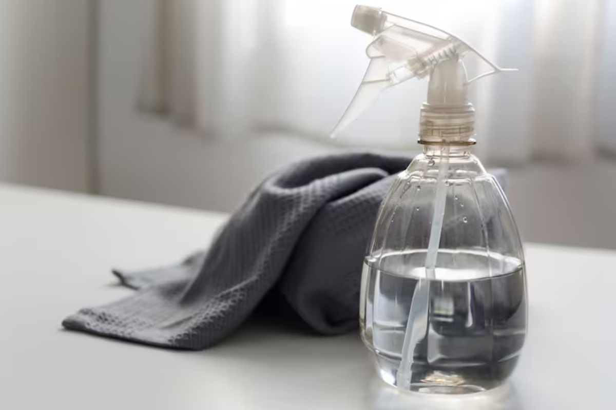 Es tendencia | Za što služi lijevanje octa po rešetkama u kući i zašto ga svi preporučuju