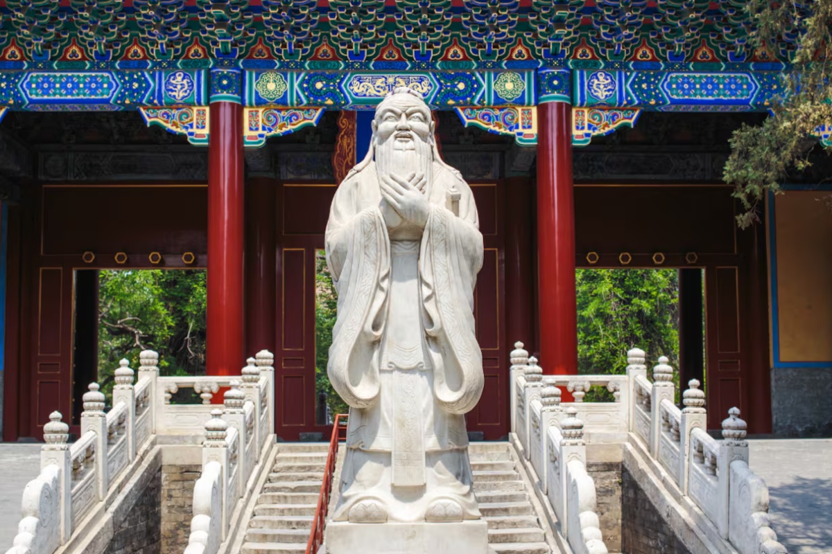 Konfucije, kineski filozof: „Bolji je dijamant s manom nego običan kamen bez nje“ detail 2