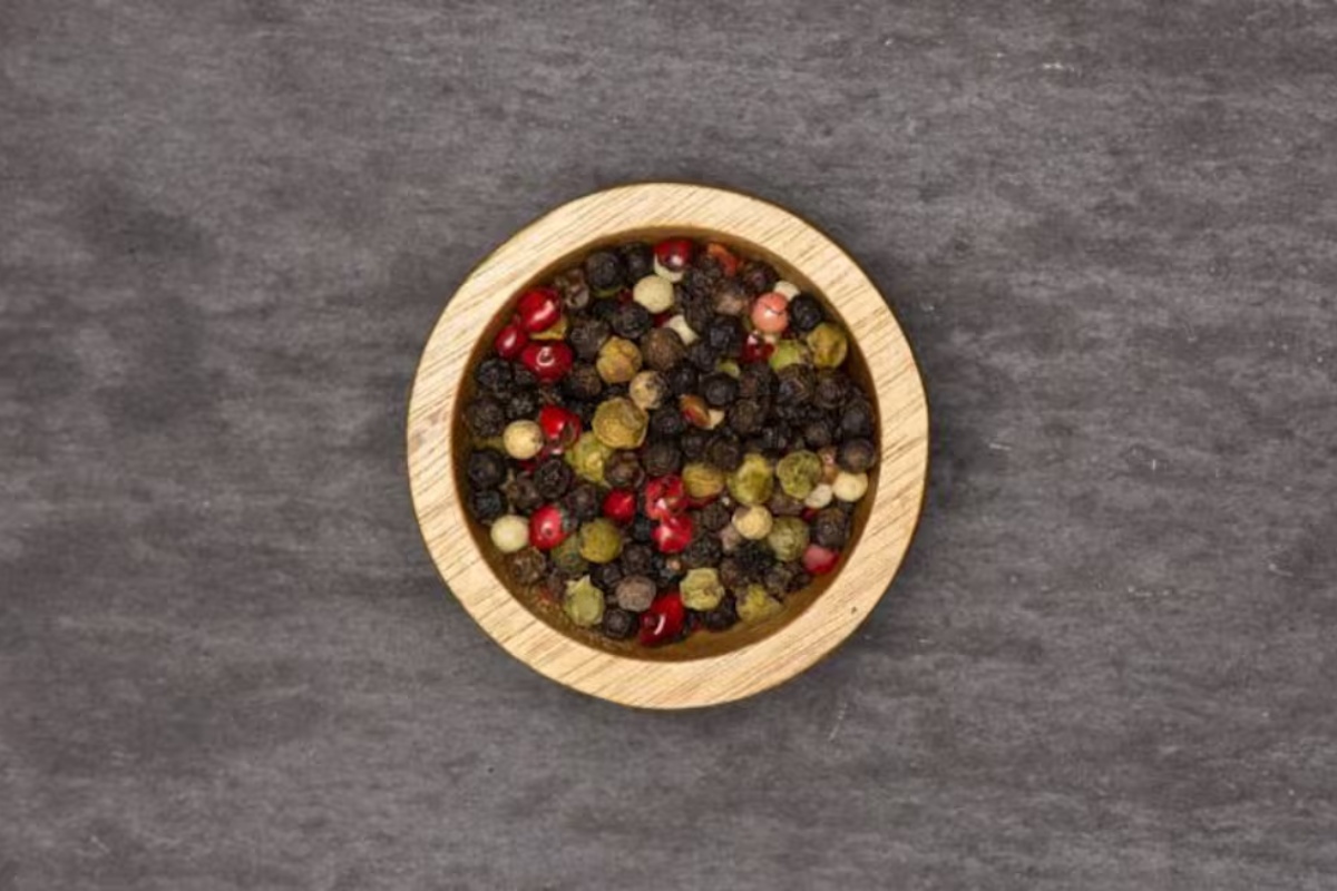 Kuhanje kore grejpa, mente i papra u zrnu: zašto se preporučuje i čemu služi