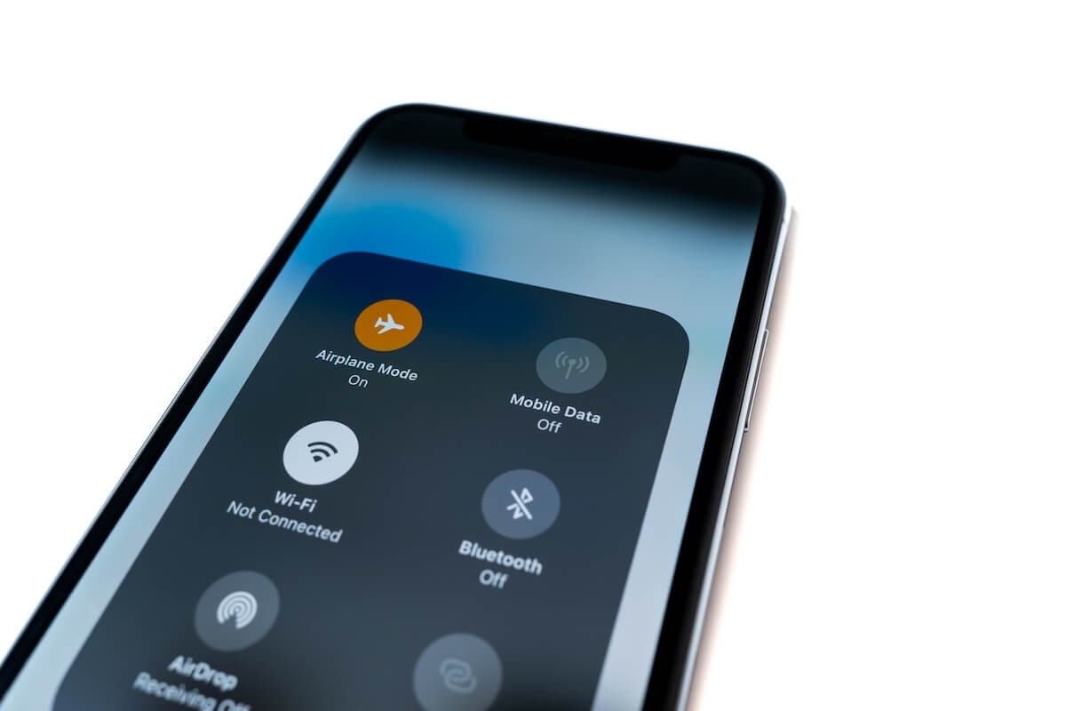 Što se događa kada punite mobitel u zrakoplovnom načinu rada?