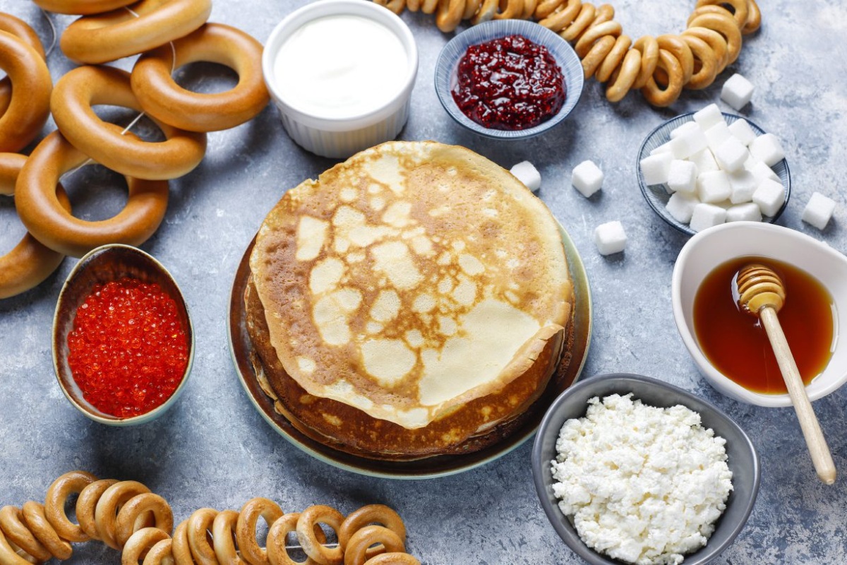 Dodajem jedan tajni sastojak u tijesto, pečem po 2 minute: recept za palačinke za Maslenicu koje su prozirne