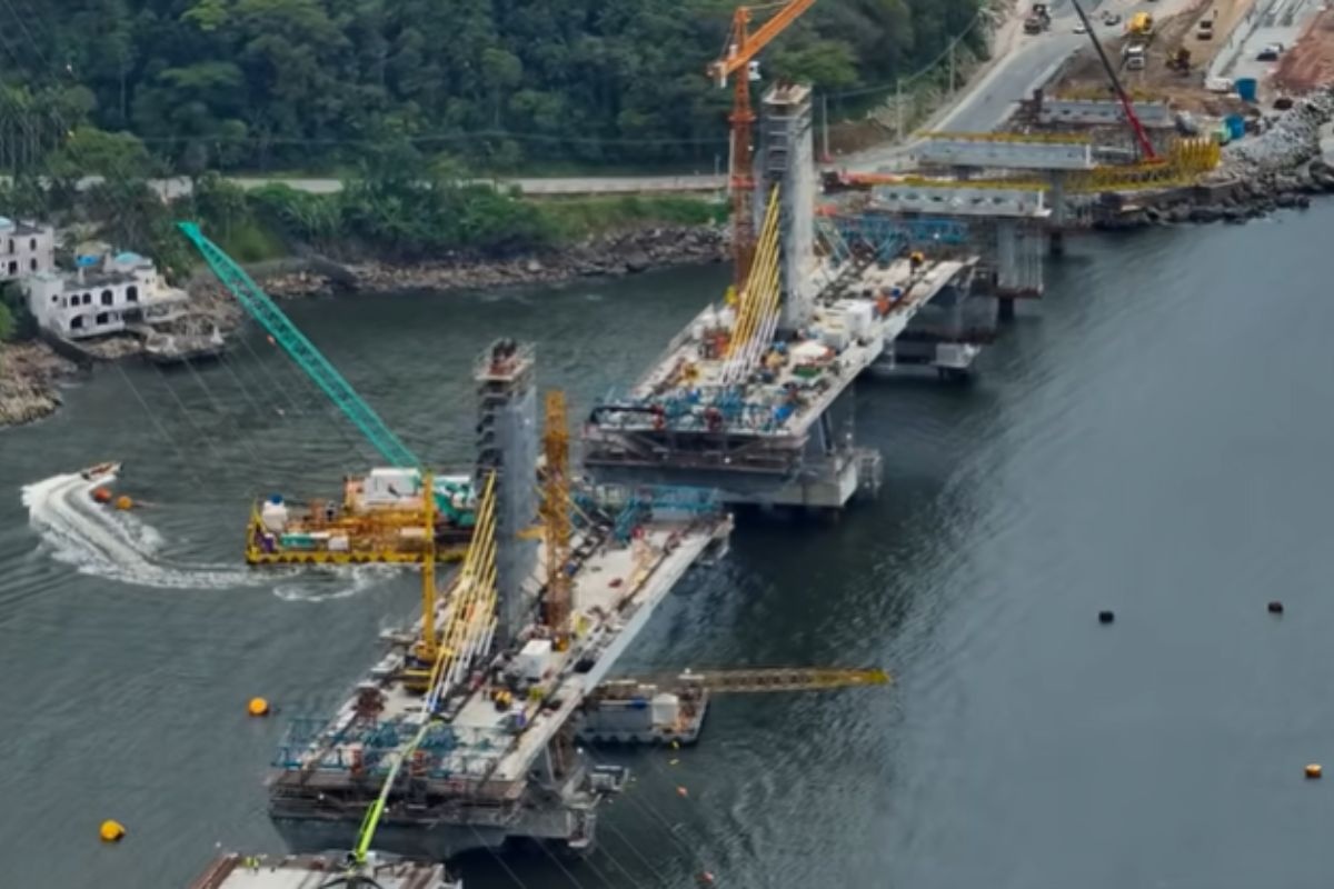 Ujedinjeni Arapski Emirati grade najveću svjetsku stratešku rezervu desalinizirane vode, pohranjujući više od 20 milijardi litara pod zemljom i mijenjajući naftu za vodnu sigurnost u pustinji. detail 2